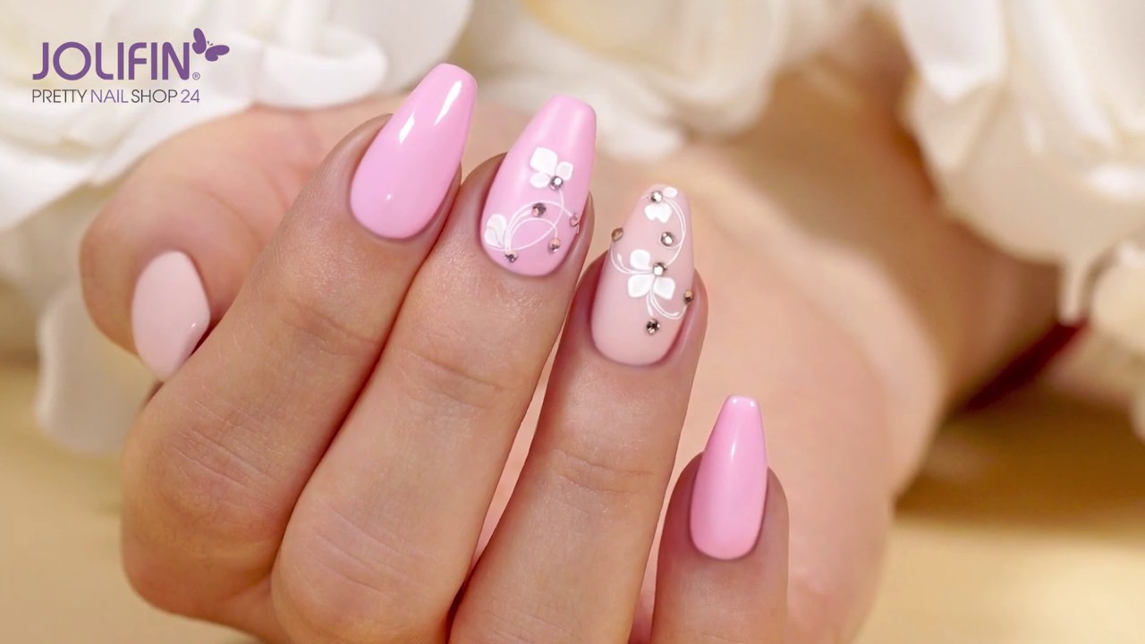 Nailart: Matte Sommer-Nägel mit Jolifin LAVENI Tattoo und Wetlook Farbgel