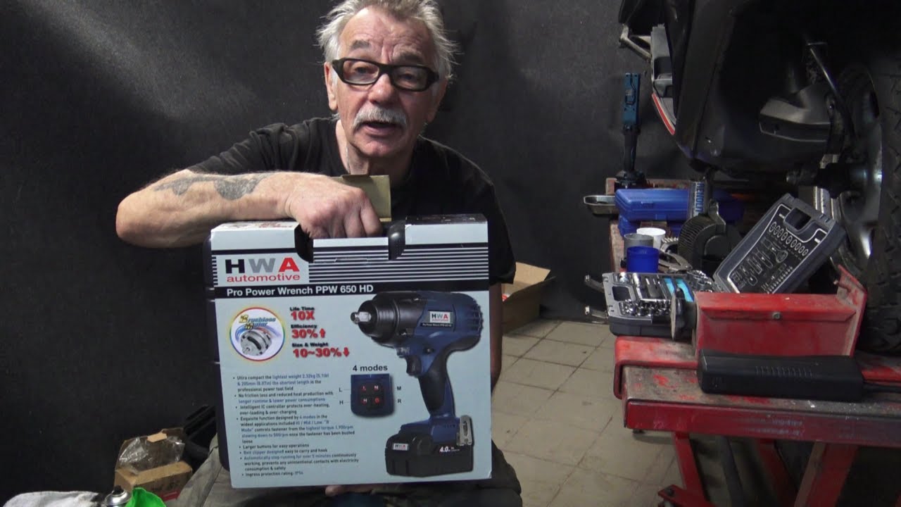 Rote Honda Helix , die dritte und dann ist alles gemacht !