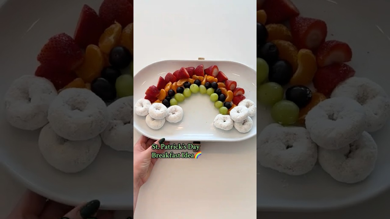 Such an easy and cute idea for a fun St.Patrick's day breakfast!☘️🌈 #stpatricksday #breakfast