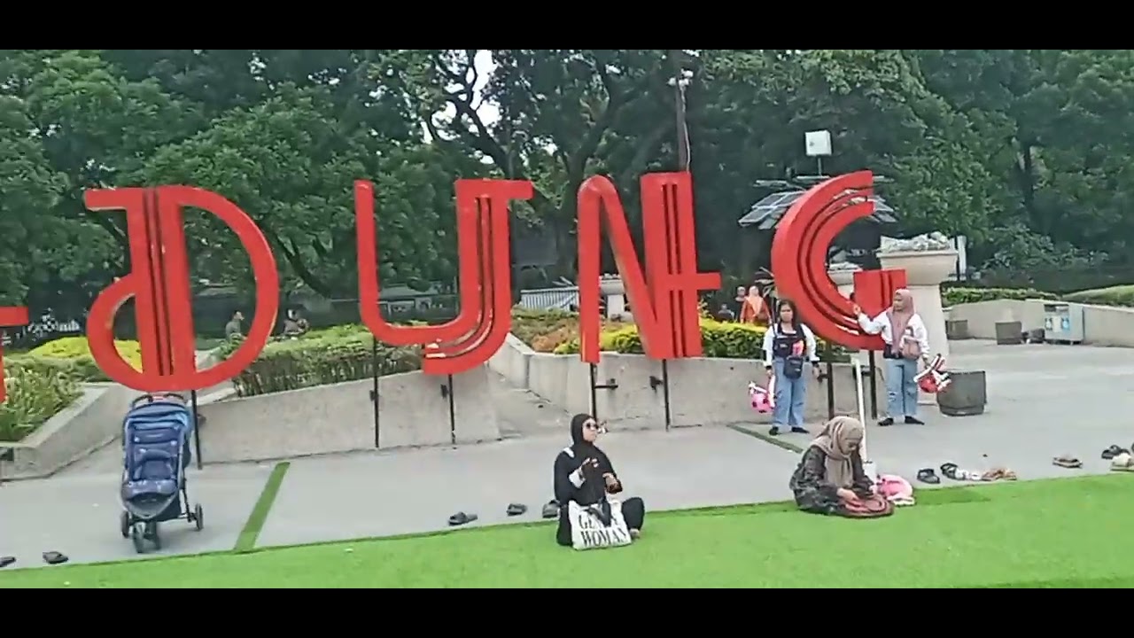 suasana alun alun bandung.#alunalun #youtubepemula