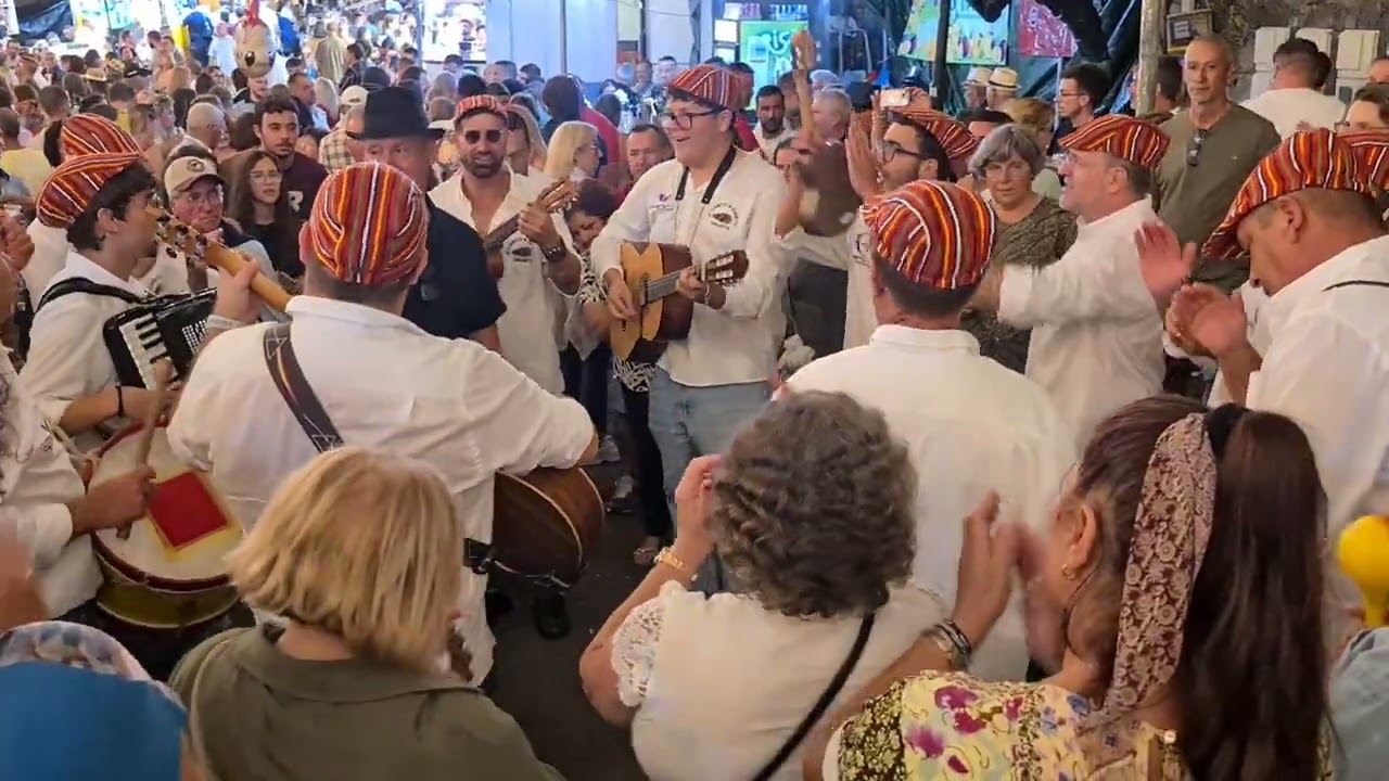 Enchente no Arraial de Ponta Delgada