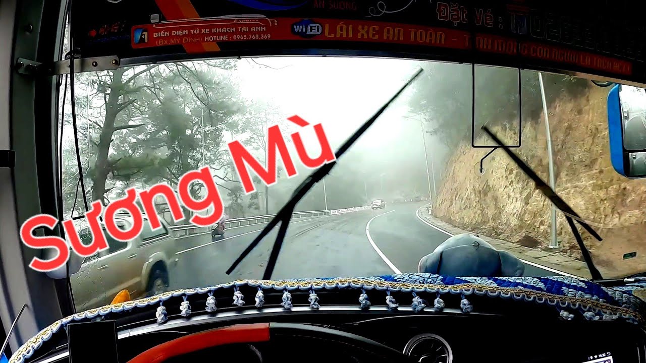 đèo Prenn Đà Lạt buổi sáng sương mù quay kính