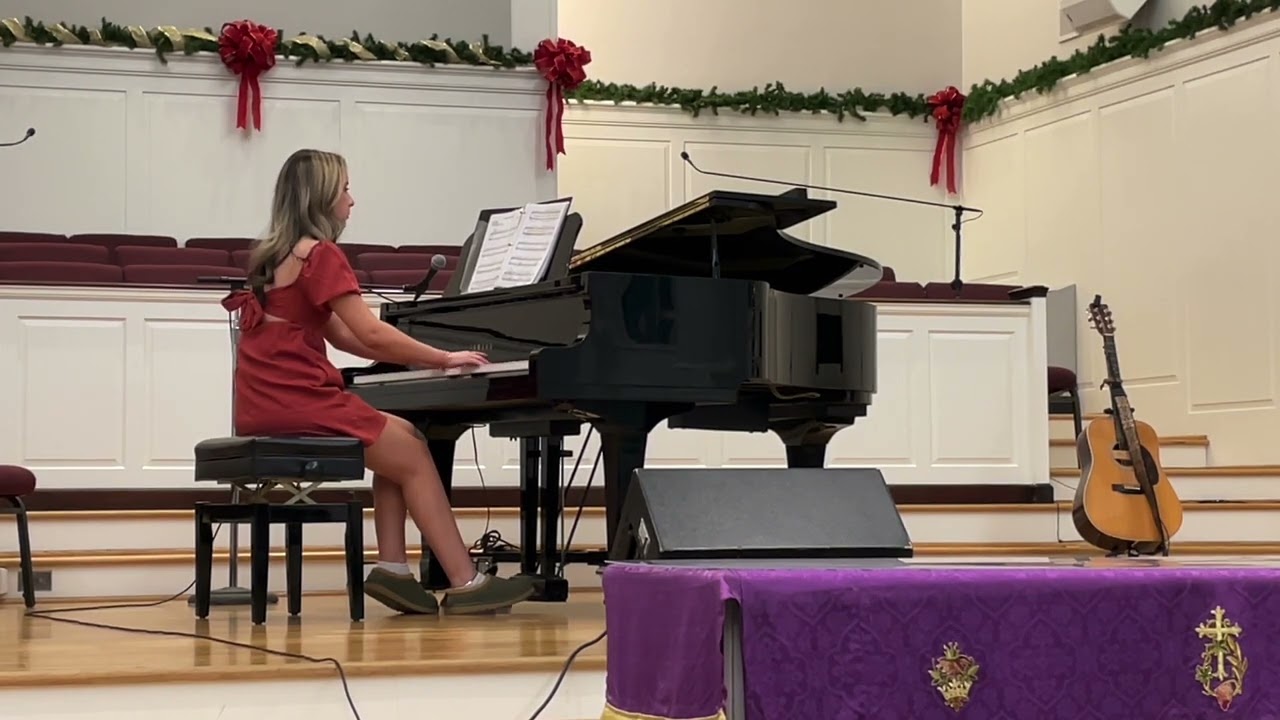 Ellawyn Pagan plays Carol of the Bells