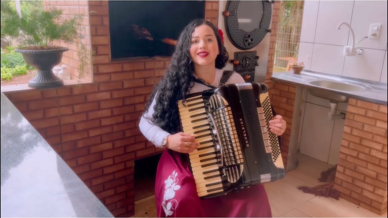 Xote Laranjeira - Recolhida do Folclore gravada pelo grupo Os Bertussi