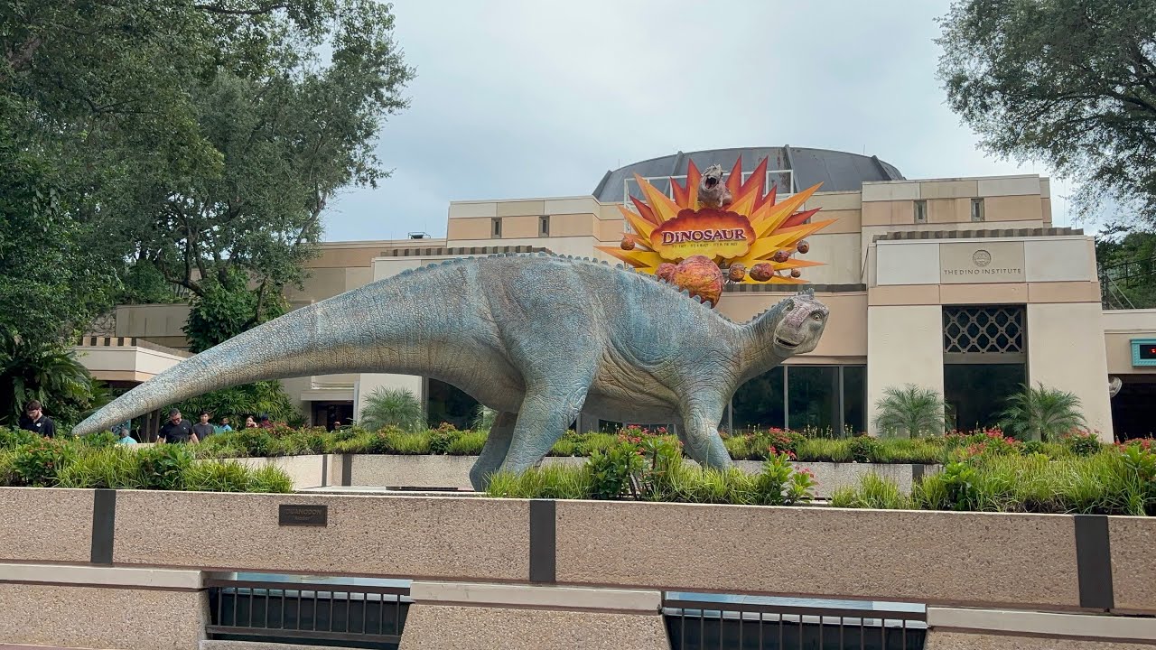 Dinosaur Disney world