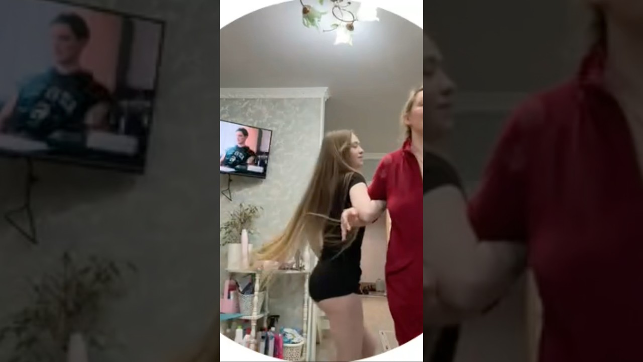 Dancing #humor #newjeansdancecover #unboxing #dance