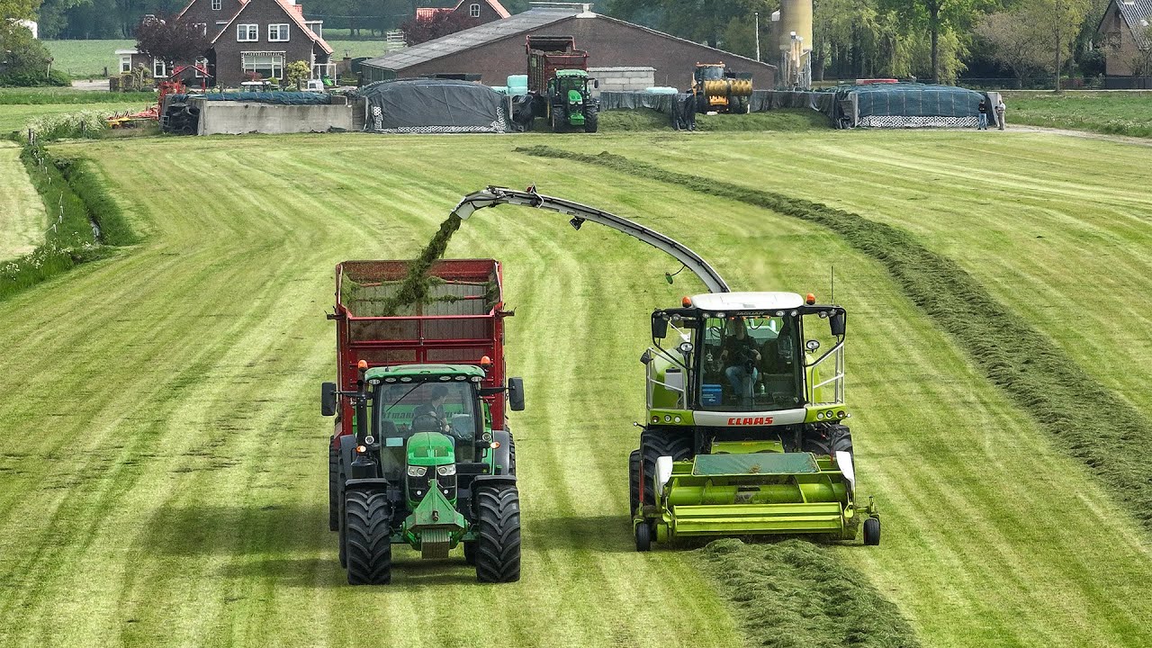 Gras hakselen en inkuilen met John Deere 6175R + 6155R | Schimmel Overberg