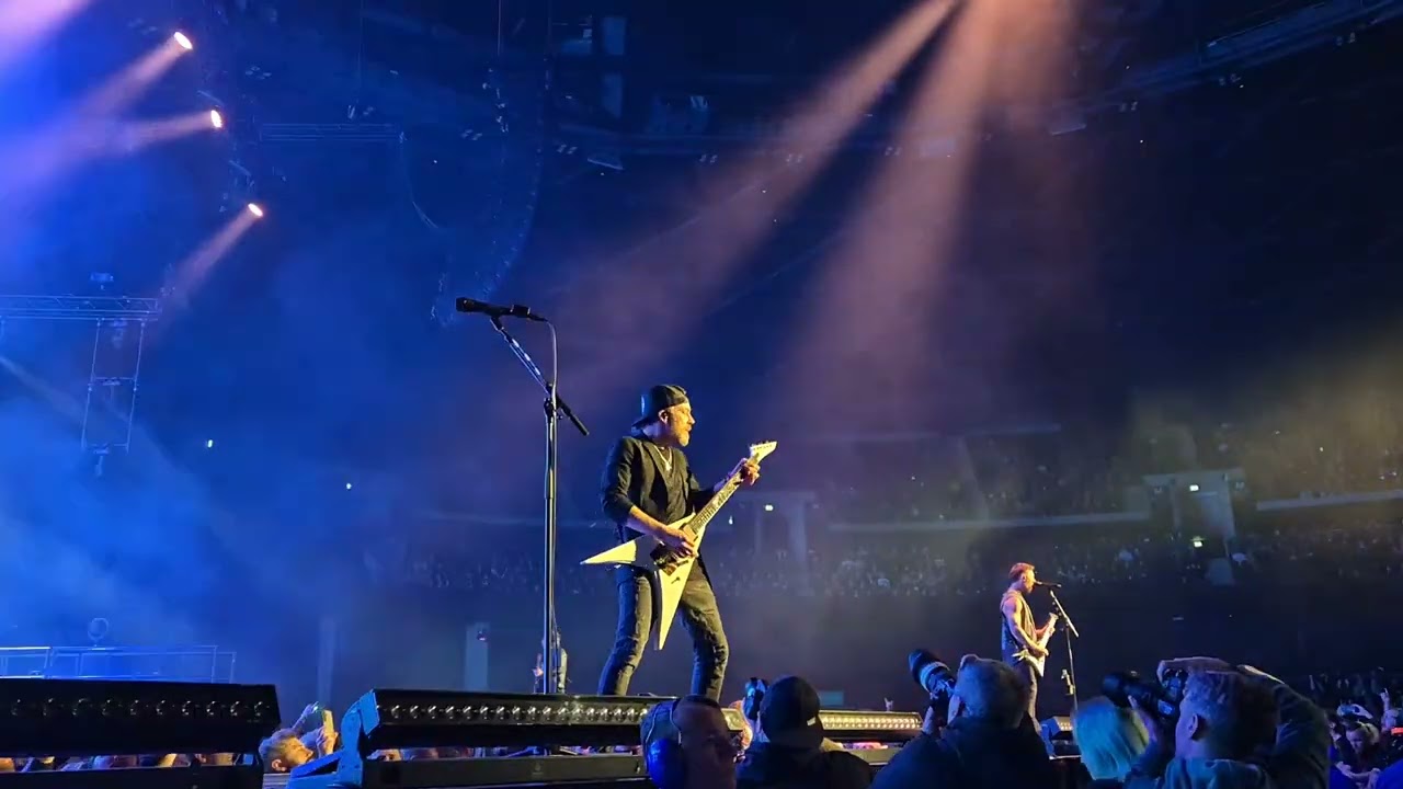 Bullet For My Valentine - Tears Don't Fall Live at Glasgow Hydro 28/01/2025