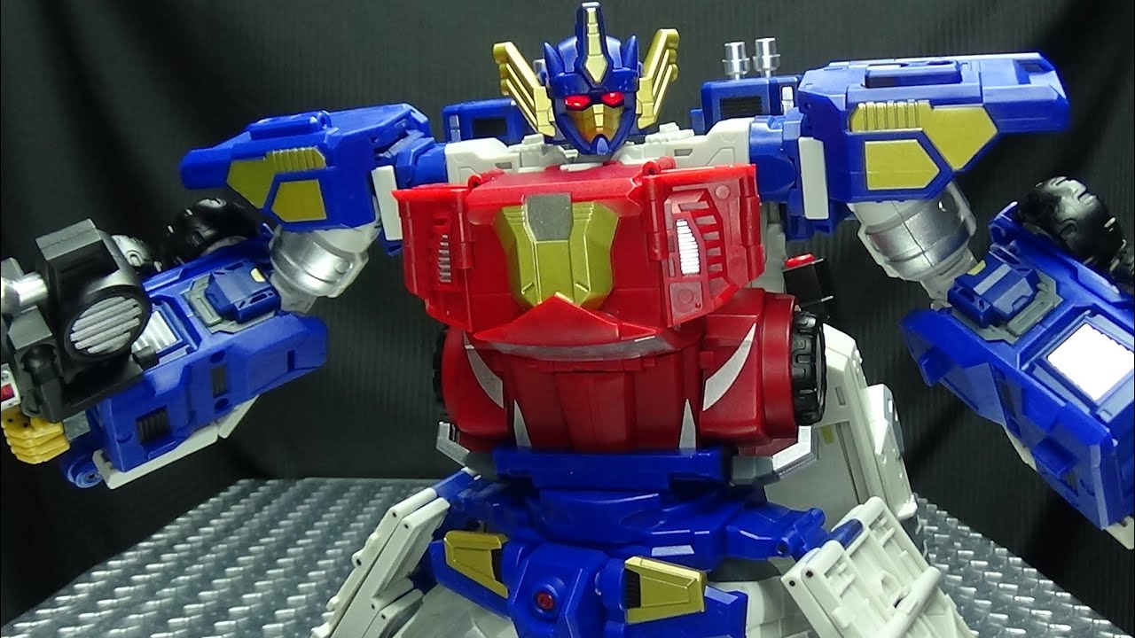 Fans Hobby NAVAL COMMANDER (Armada Optimus Prime): EmGo's Transformers Reviews N' Stuff