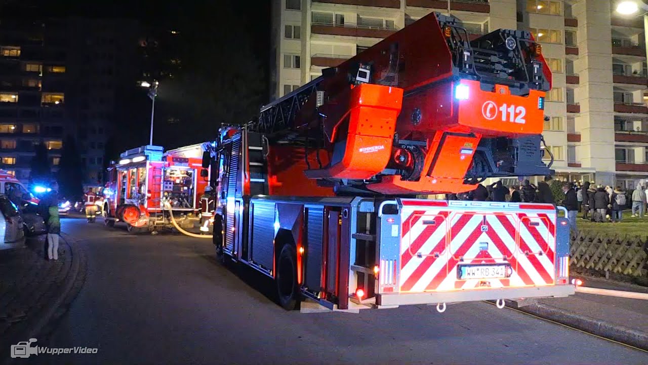 Kellerbrand in Hochhaus in Ransbach-Baumbach - Feuerwehr evakuiert 200 Bewohner | 10.03.2021