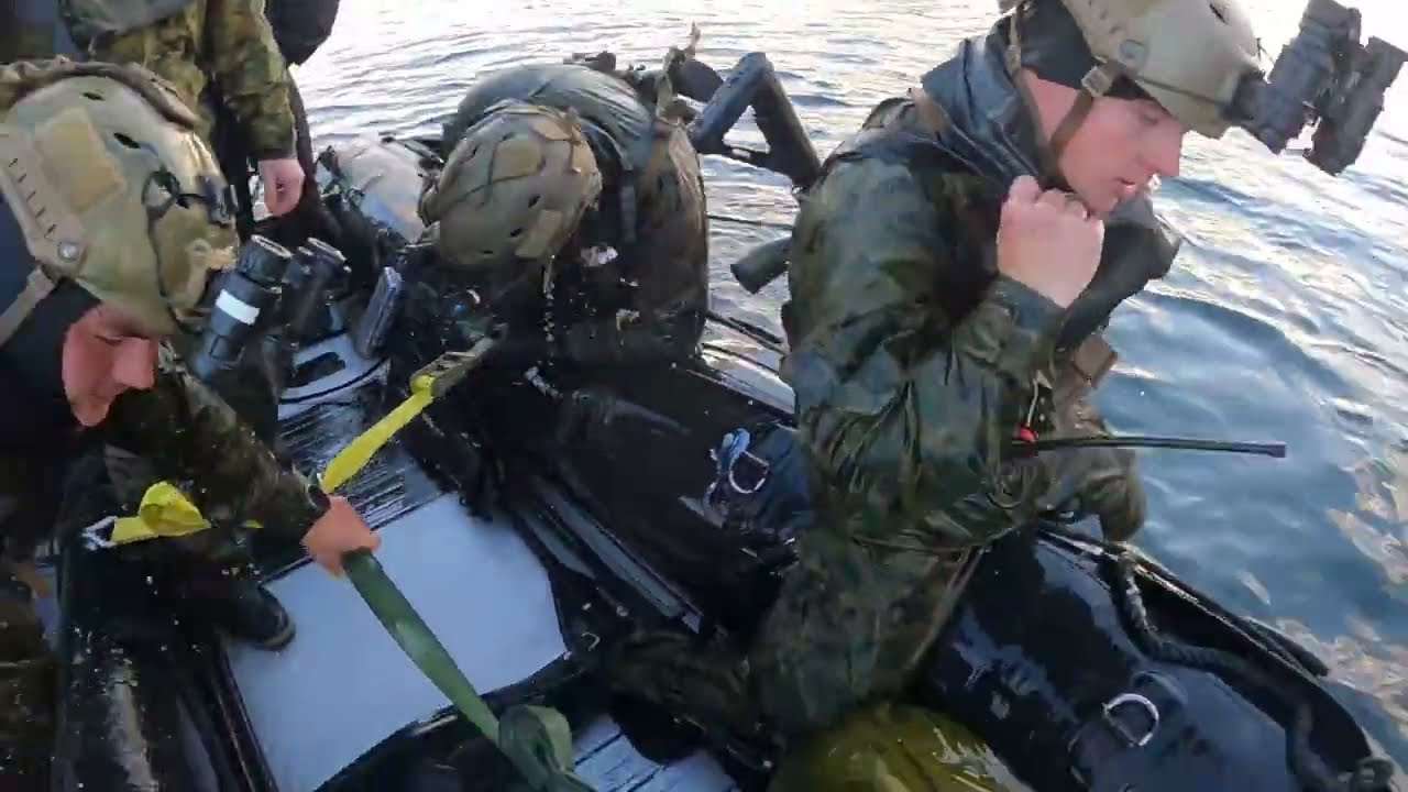 HELOCASTING with U.S. Marines of Charlie Company, 1st Recon Battalion