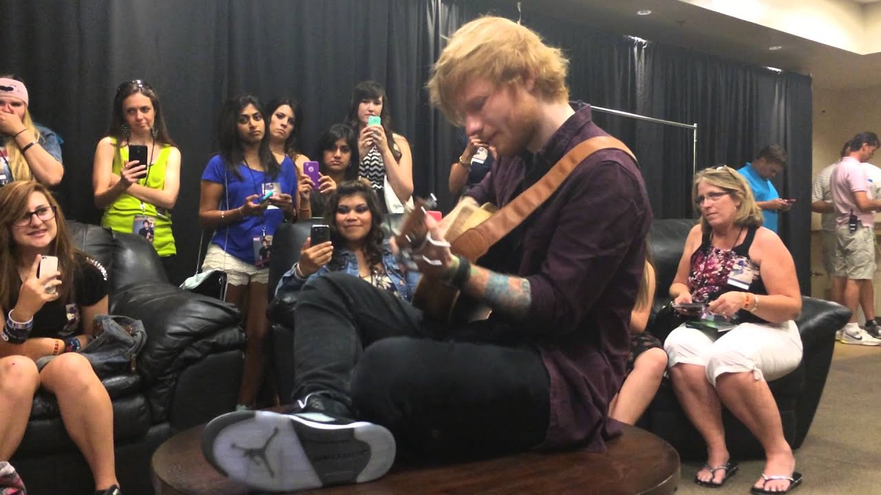 Ed Sheeran - Tenerife Sea (Acoustic) - Glendale, Arizona 8/31/14