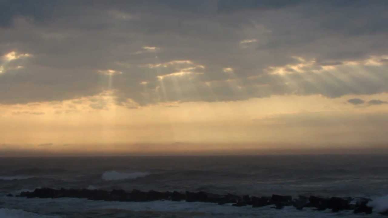 浜改田の沖に天使の階段がいっぱい