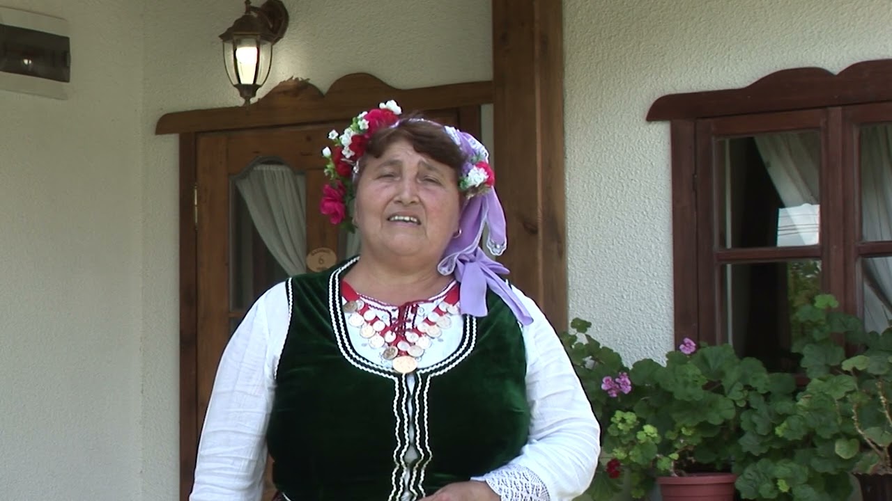 Димитричка Неделчева- Манушка кълне мама си
