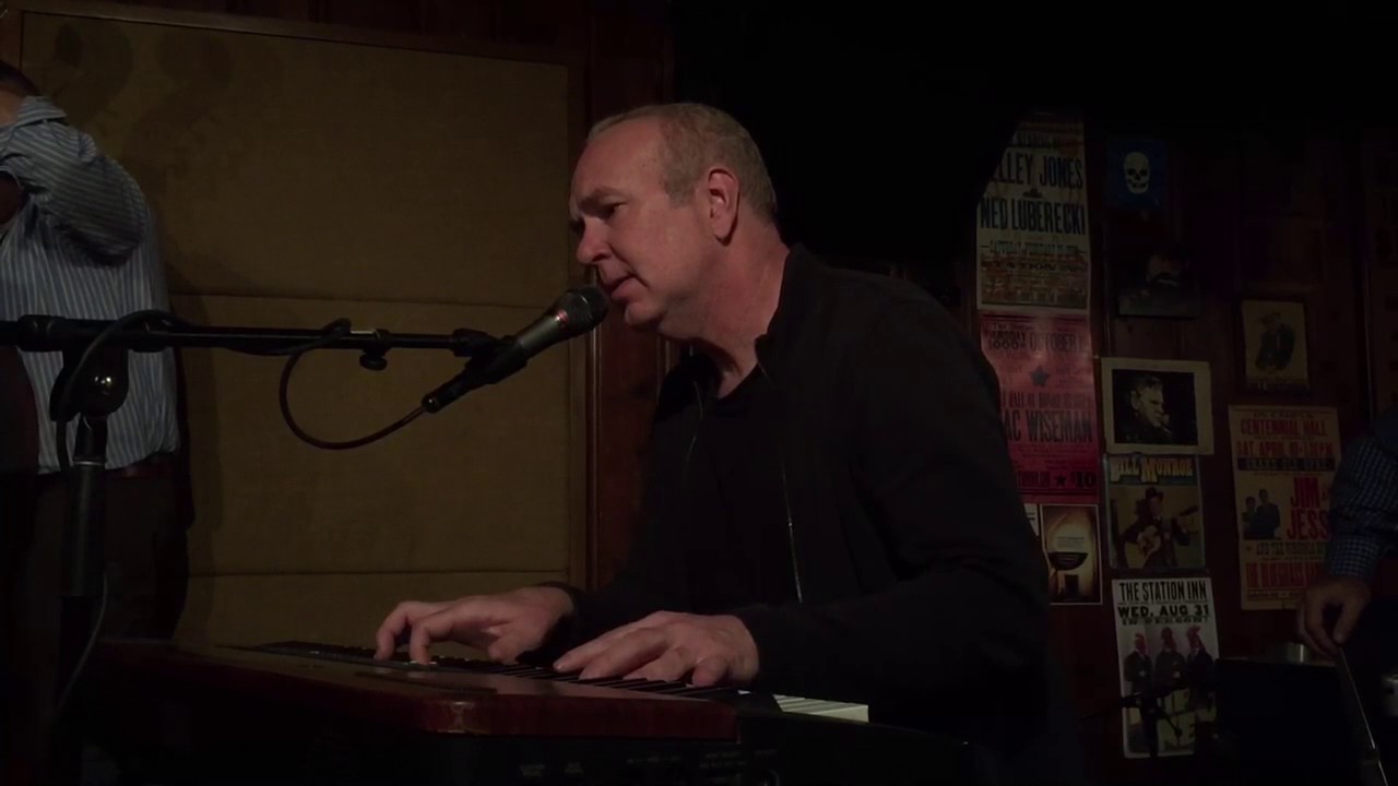 Chris Walters - I Live in Love With You