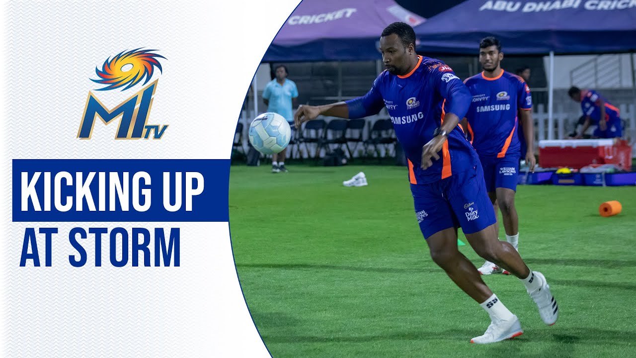 MI plays Chappie's footvolley competition | टीम ने खेला फुटवॉली | Dream11 IPL 2020