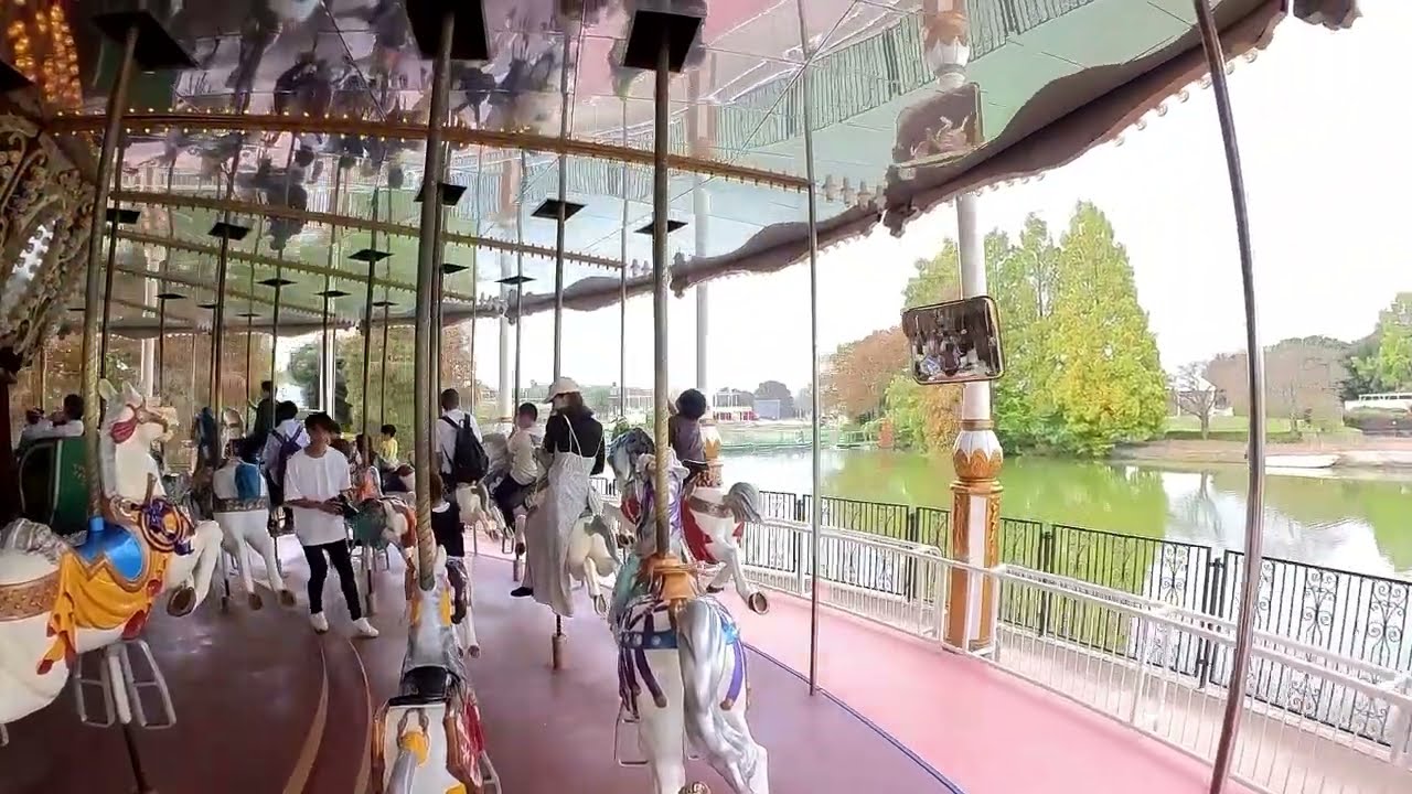 東武動物公園 カルーセルウォーターリリー（メリーゴーランド） / Carousel Water Lily at Tobu zoo, Saitama, Japan