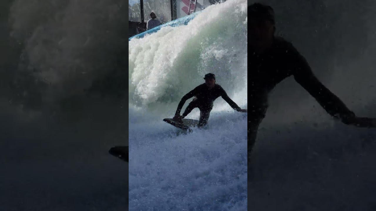Daniel Tarapchak FlowRider FlowBarrel Wave House Mall Sport Pro BodyBoard World Champion 2024