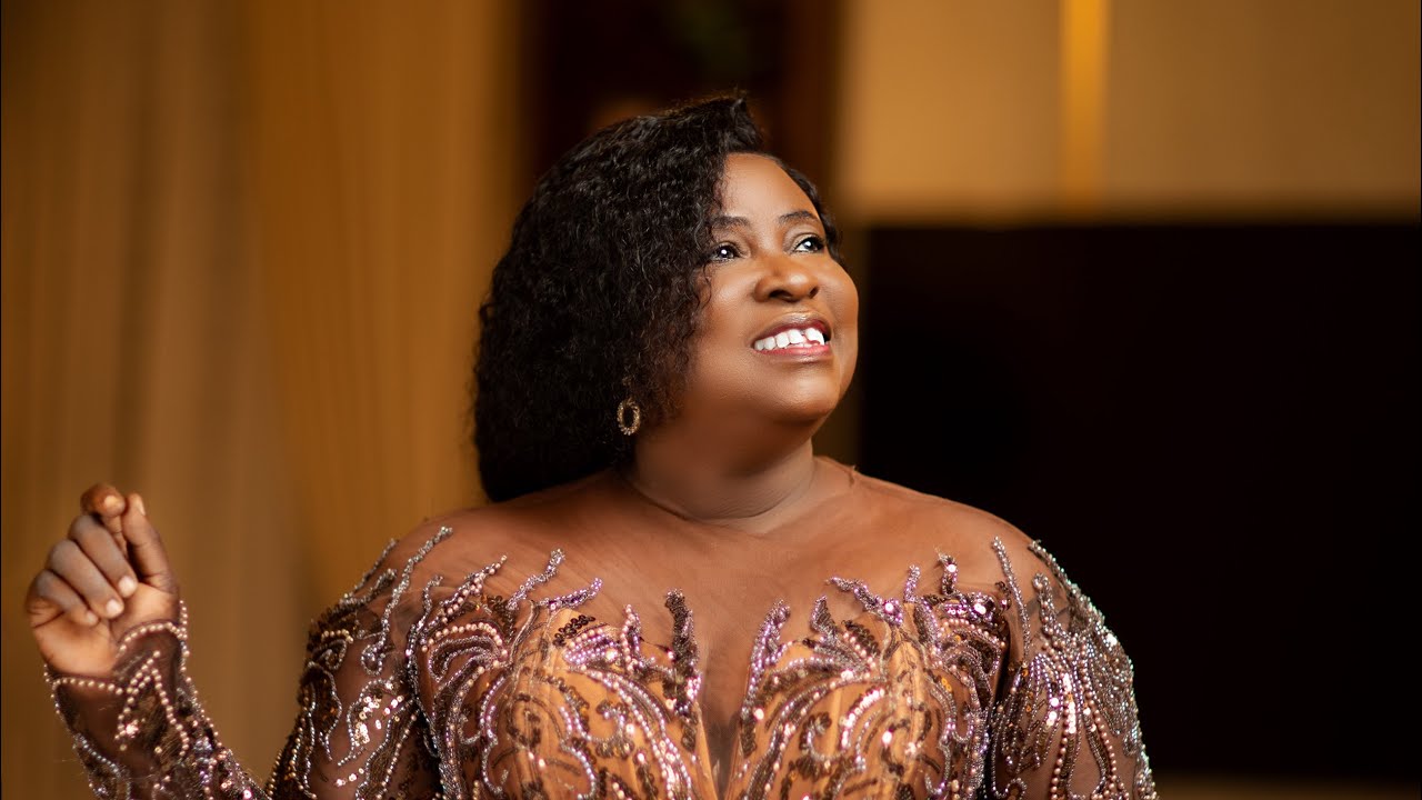MAMA ESTHER Nea Otamfo P3