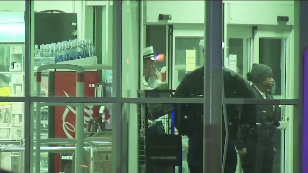 Columbus Police fatally shoot 15-year-old armed robbery suspect on city's east side