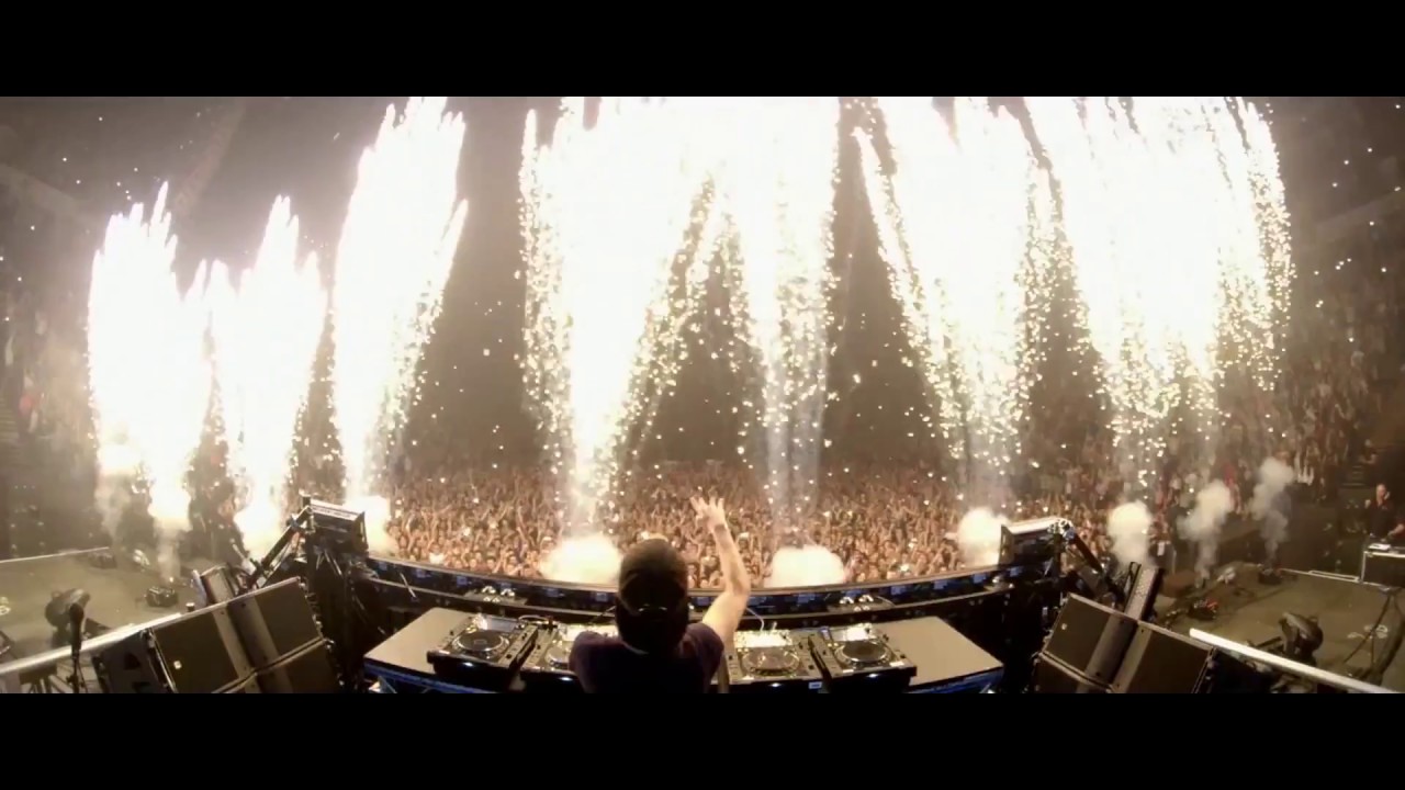 Avicii (Advert)