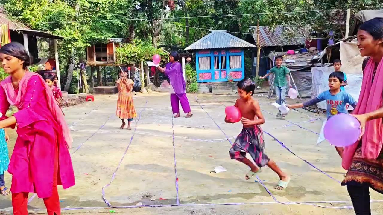 হাত দিয়ে না ধরে ফাকা বেলুন নিয়ে দৌড় প্রতিযোগিতা 🎈🤞😍