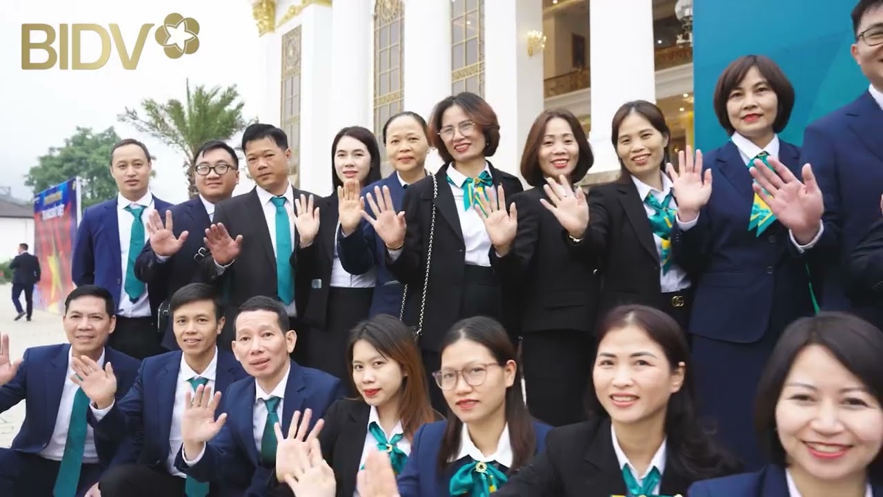 Video tổng kết 2025