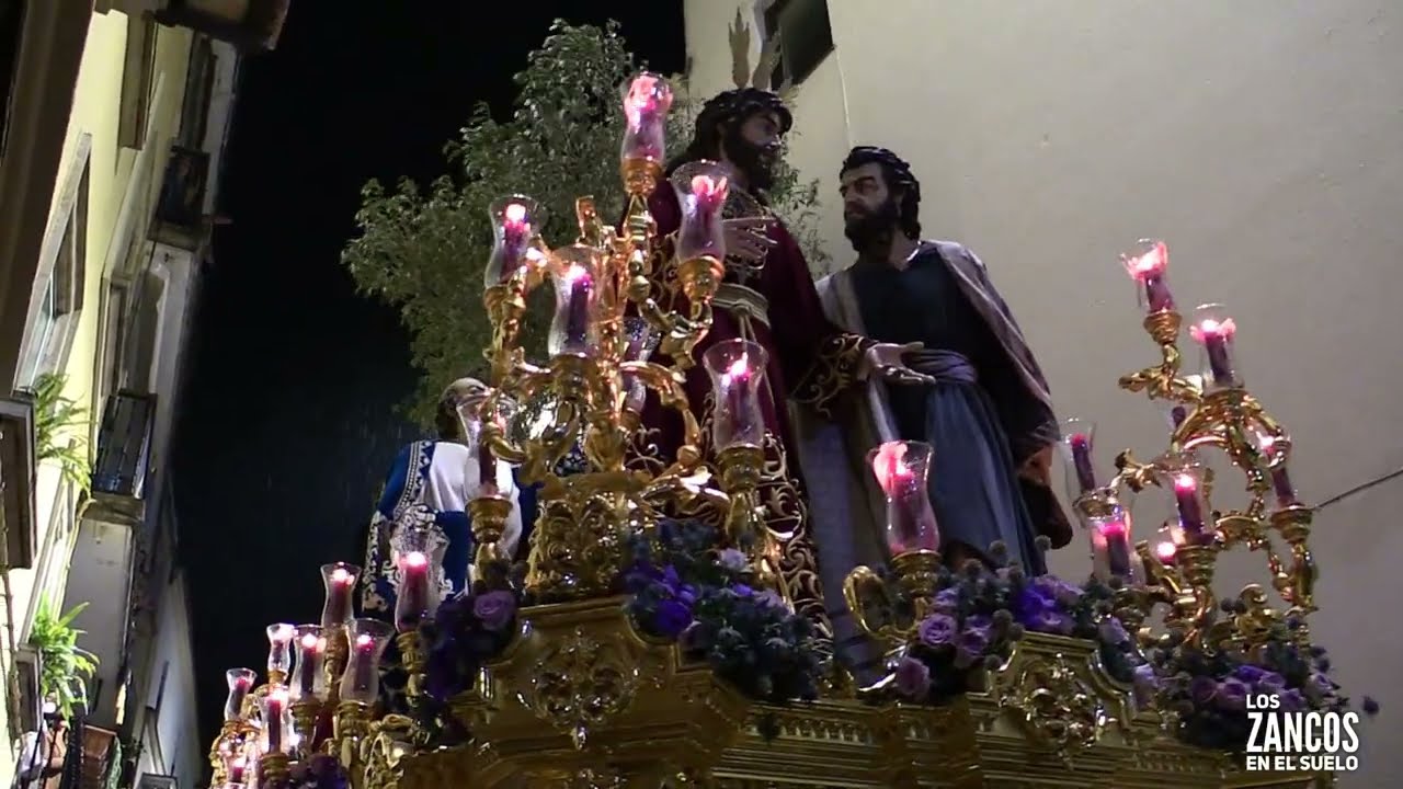 Hermandad de la Clemencia Martes Santo Jerez 2022 C/ Tornería Bajo la lluvia Semana Santa