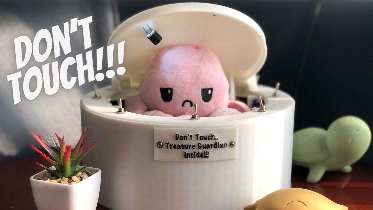 DON'T TOUCH !!! TREASURE GUARDIAN INSIDE !!! USELESS BOX | Cute Octopus Plush