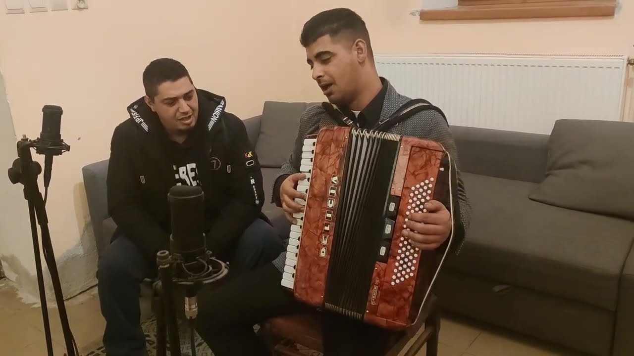 Koť ma hlavka bolí, koť ma srdce bolí