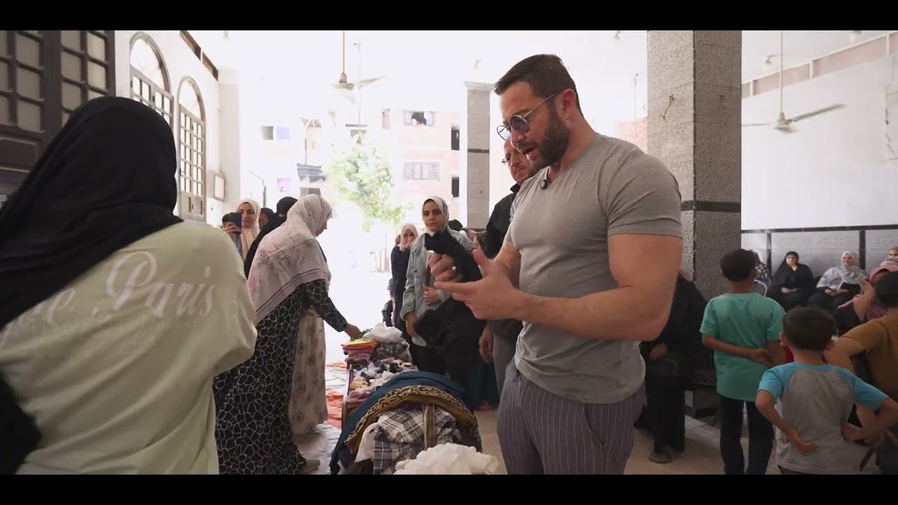فرحة جديدة في كل بيت ❤️ يوم توزيع الملابس على الأسر المحتاجة