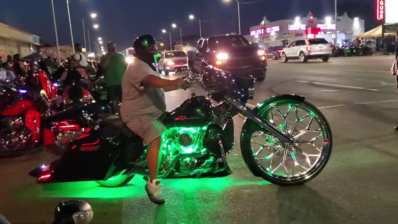 Thursday Bike Night In Detroit Is Slapping