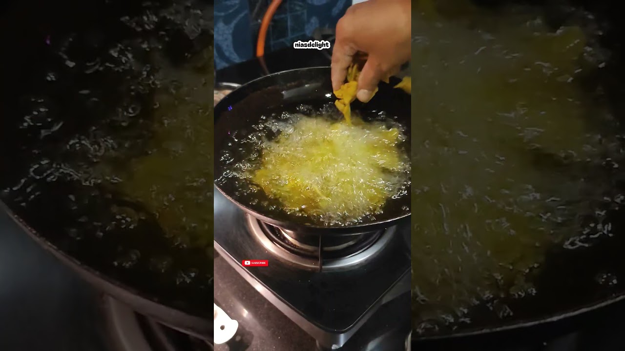 ✨Diwali Delights: Namak Pare🤤Festive Season Special Treats✴️🎇#diwalitreats #namakpare #festivesnacks