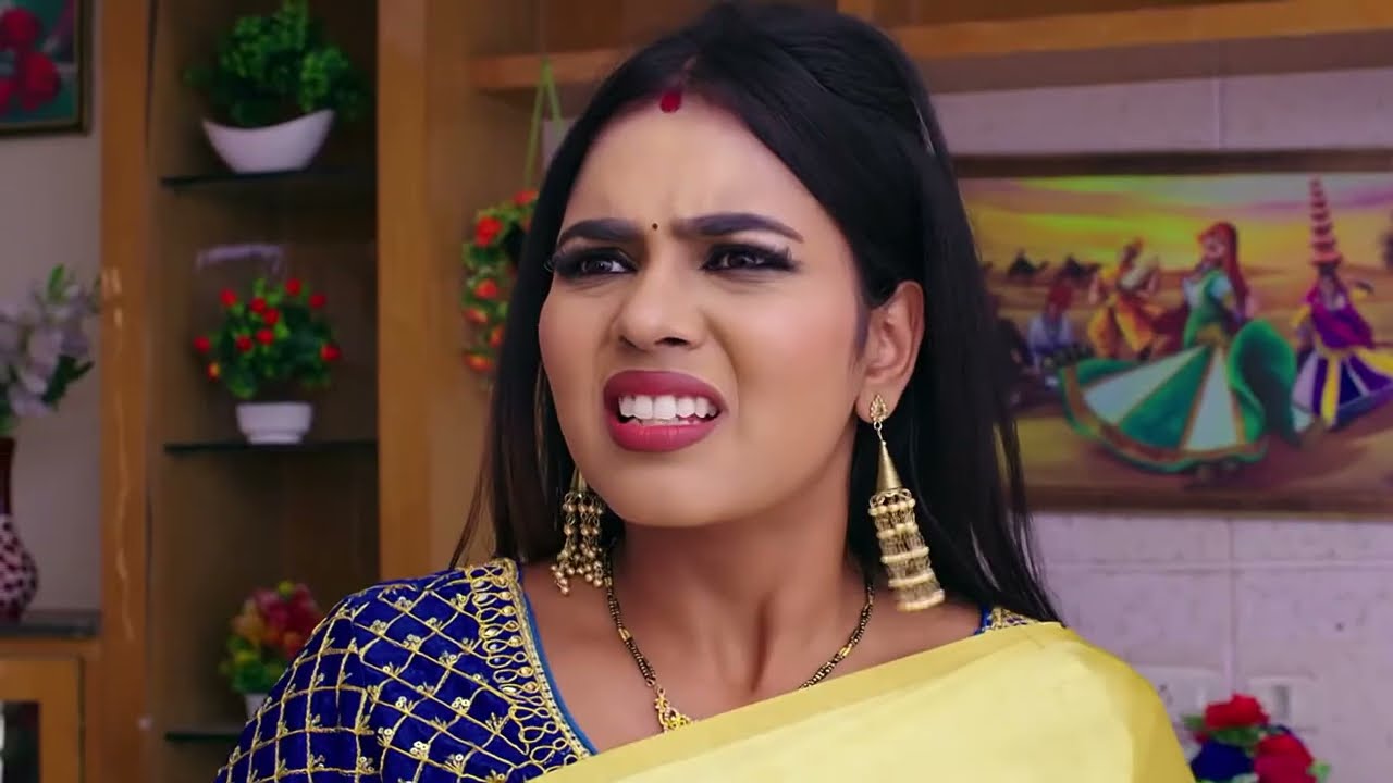 ఇందులో ఏం రాసుందో మీరు చూశారా ? | Gundamma Katha | Full Ep 1391 | Zee Telugu | 06 Feb 2023