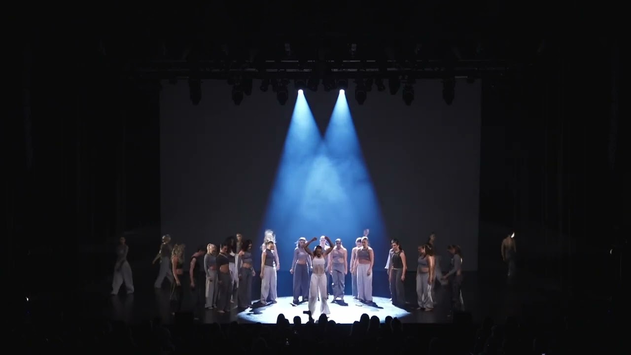 Happier Than Ever - Dance Force Tour 2025 - Eva Chapelle