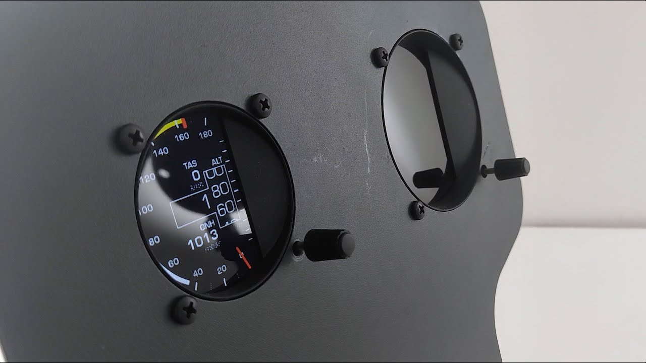 LX iris series - configurable primary flight instruments