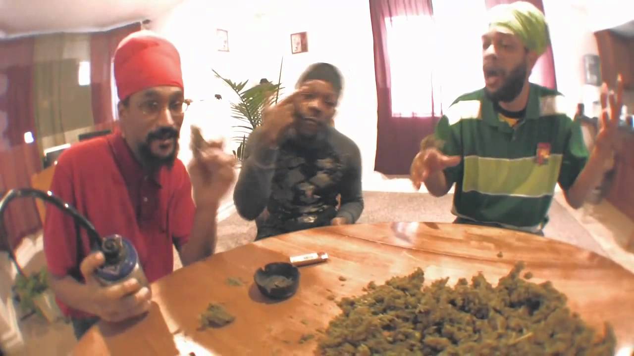 Yahred, Iyahson, Jah Shiloh - Chalice Row - Wings of the Morning (2010)