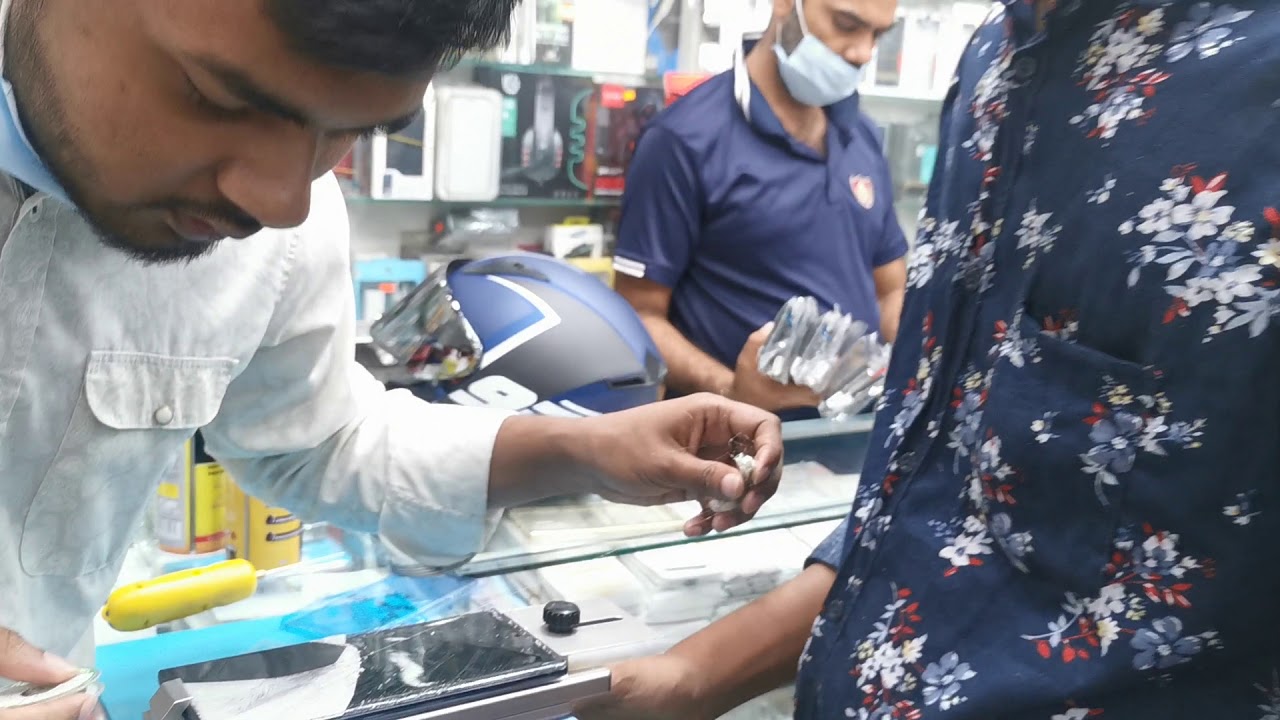 Samsung Note 10 Plus Upper Glass Replacement | Nur Telecom Bashundhara City Shopping mall.