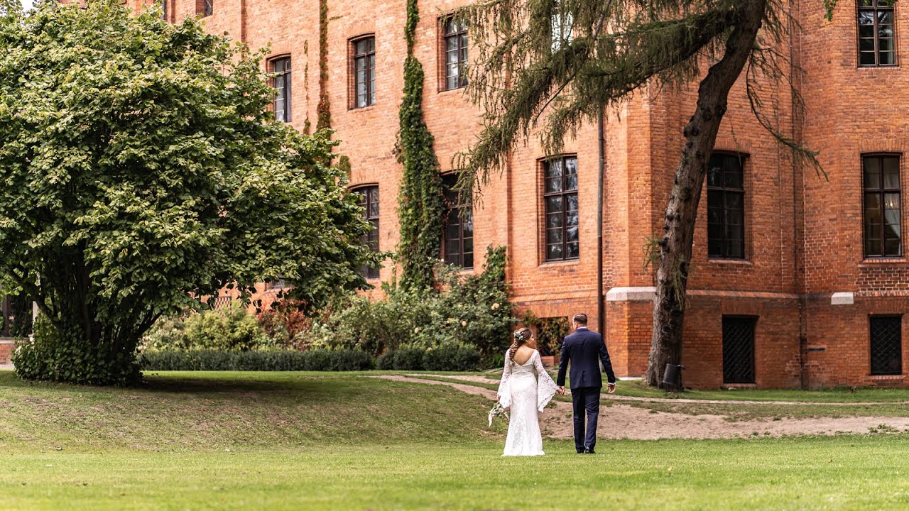 Piękne kazanie księdza i plener ślubny ❤️ Izabela & Krzysztof ❤️  | Zamek Rzucewo | Teledysk ślubny