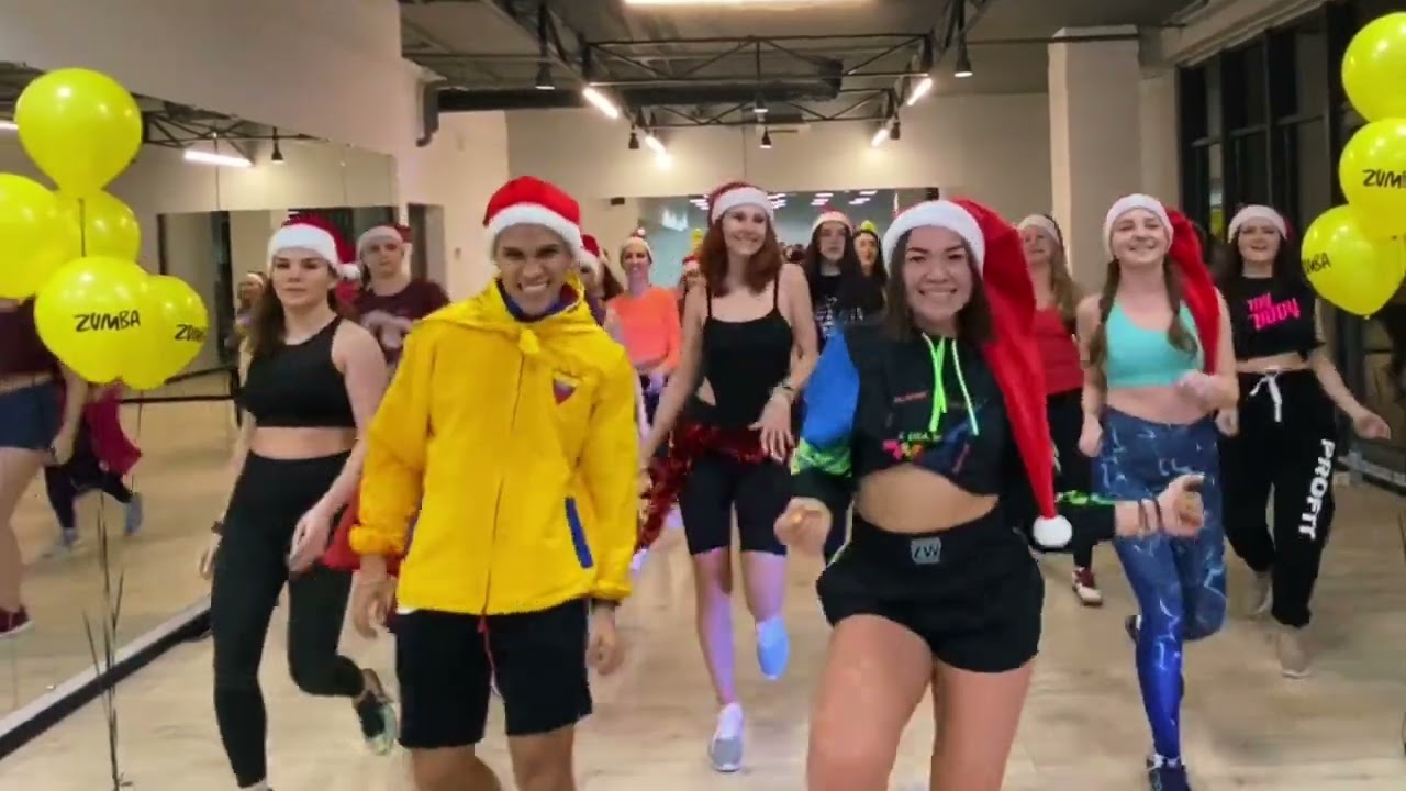 Zumba Party - HAPPY NEW YEAR - Кабы не было зимы! - Zivert
