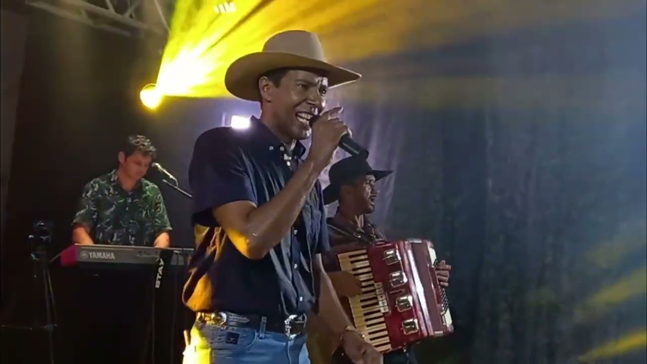 Edmar Moreira  Fundo da Grota/Fandango da Doralice