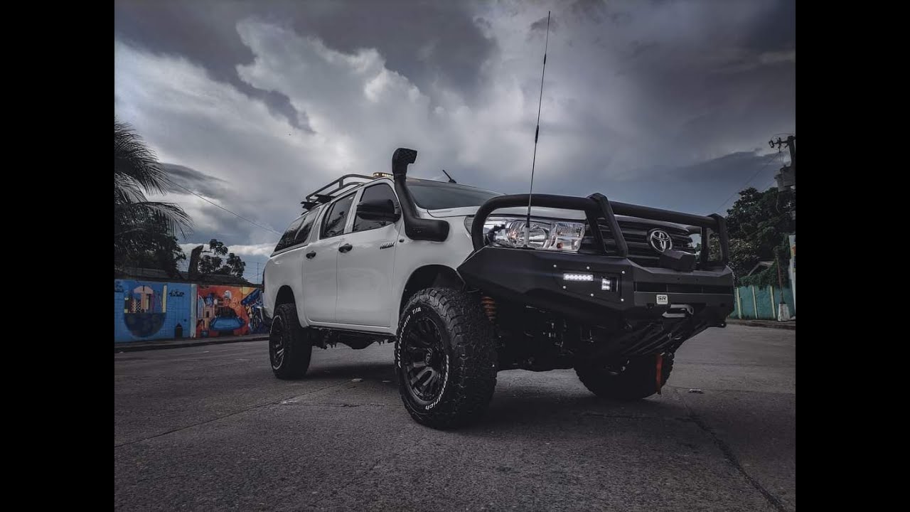Toyota Hilux J 4x4 MT 2021 - Modified