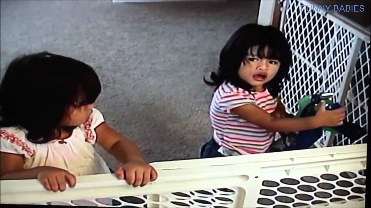Top Funny Kids Fighting 2015   Cutest Twin Babies Fighting Lol Video - Funny Baby Videos 2015