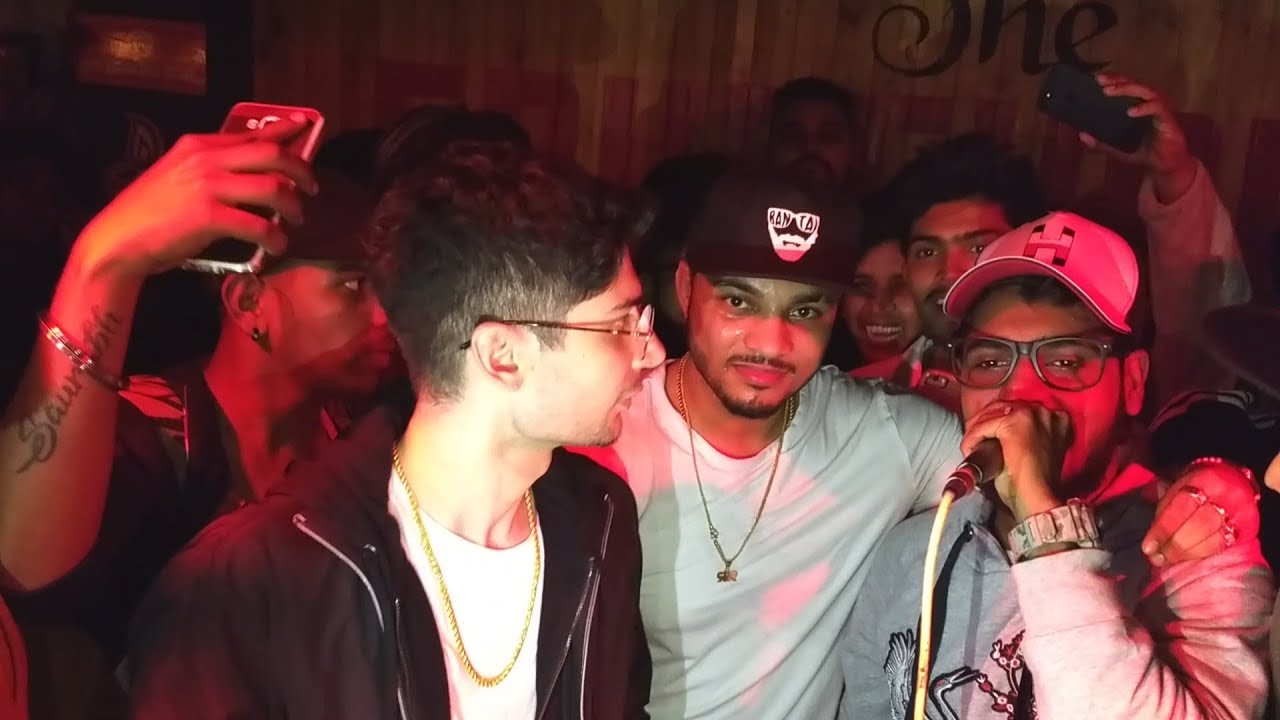 Im ready live by raftaar and krsna |emiway|raga|muhfaad|Delhi by Dheeru khola Shabd kosh