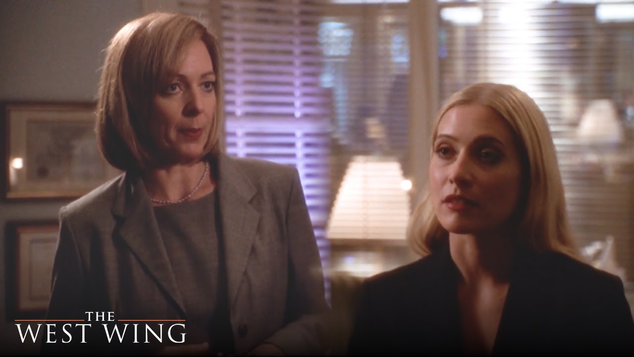 C.J. and Ainsley Stage a Press Leak | The West Wing