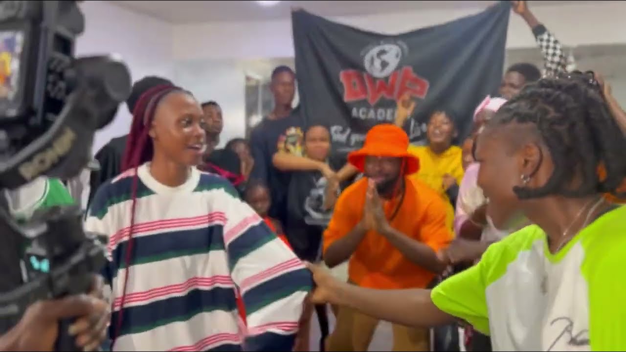Living with creatives-Behind the Scene | Uncut version of Dwp Academy Wed’s dance class | Feeli Free