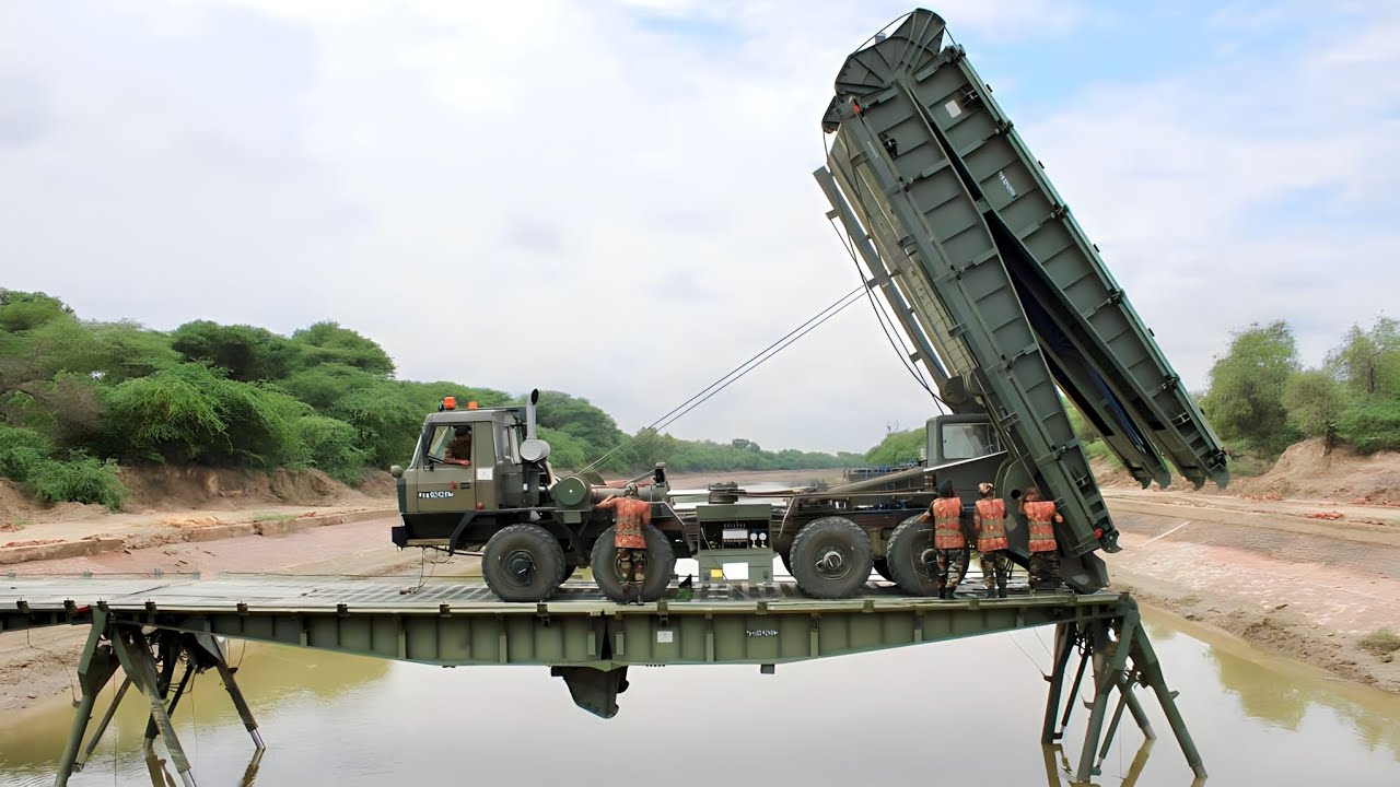 INDIAN ARMY ENGINEERS Operating the SHORT SPAN BRIDGING SYSTEM | PART 1