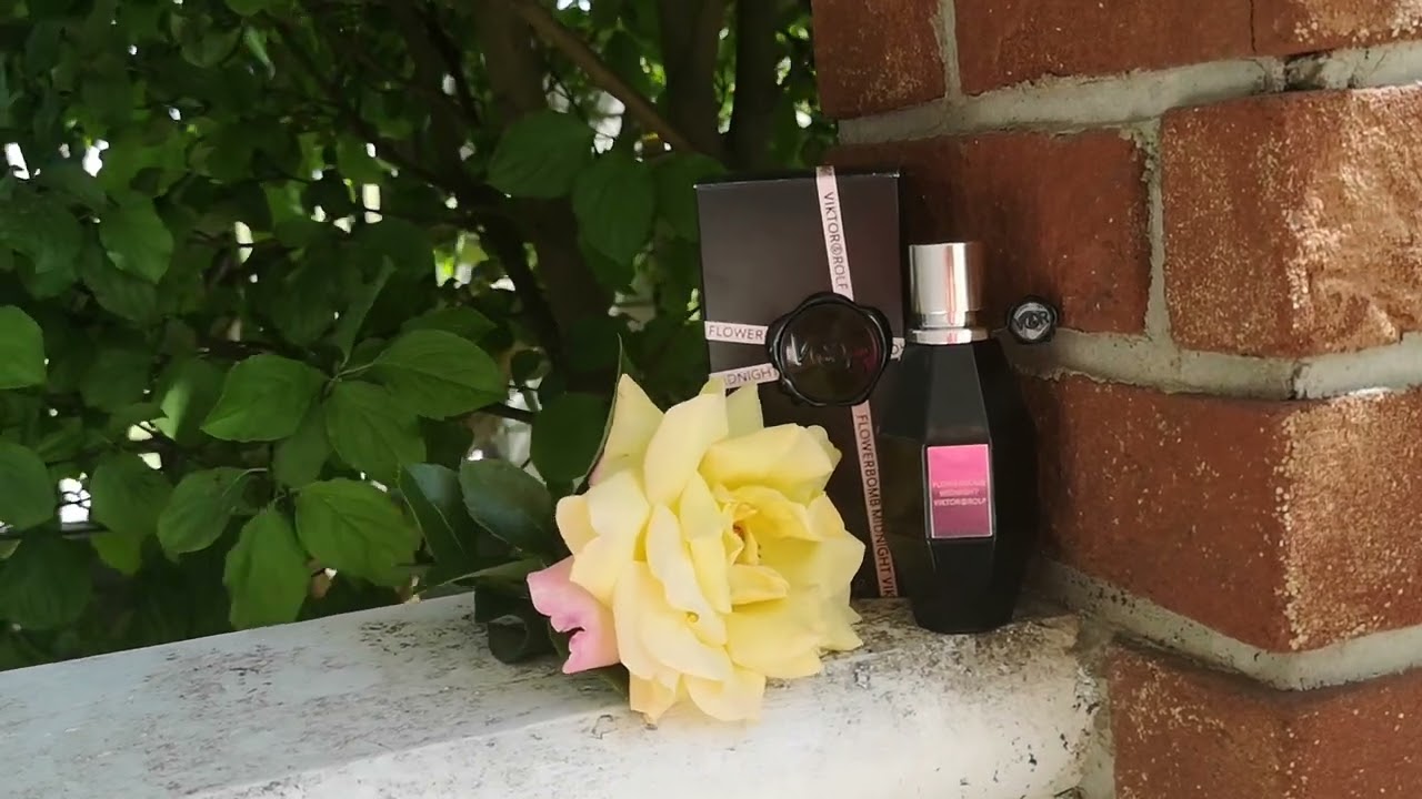 Flowerbomb Midnight by Viktor&Rolf