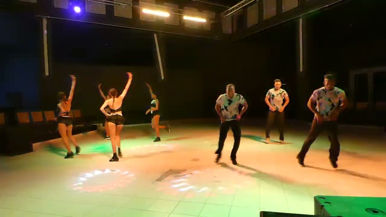 Lia Latina dance group, Varadero, Cuba - clip P1310644