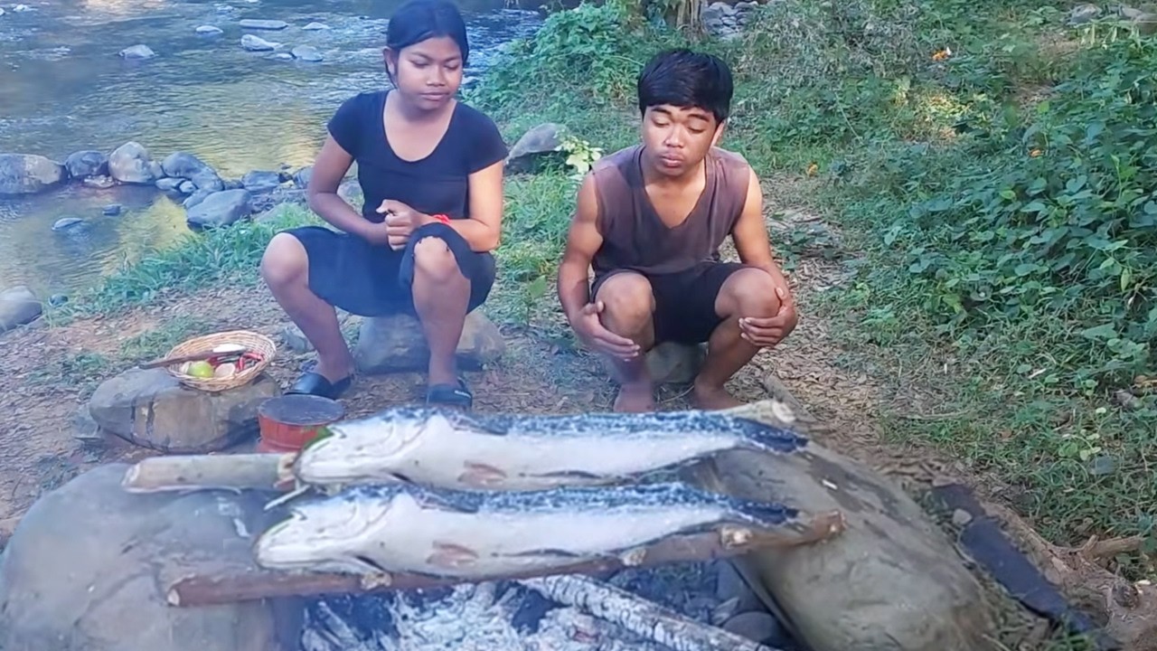 In Forest, We catch and grill big fishes and eating for delicious lunch
